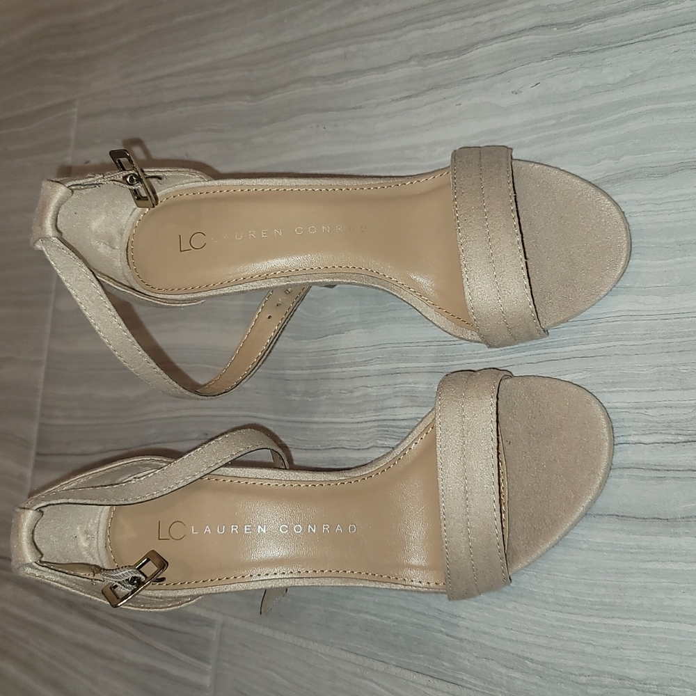 Lauren Conrad Nude Pumps